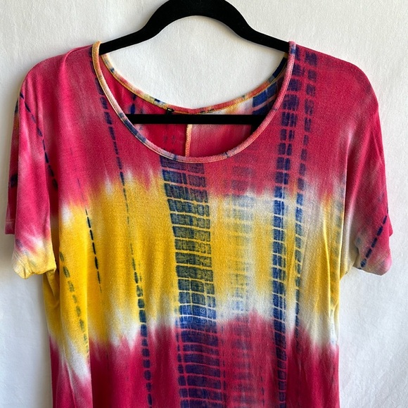 Multicolor tie-dye scoop neck short sleeve tee, size M - Picture 2 of 5
